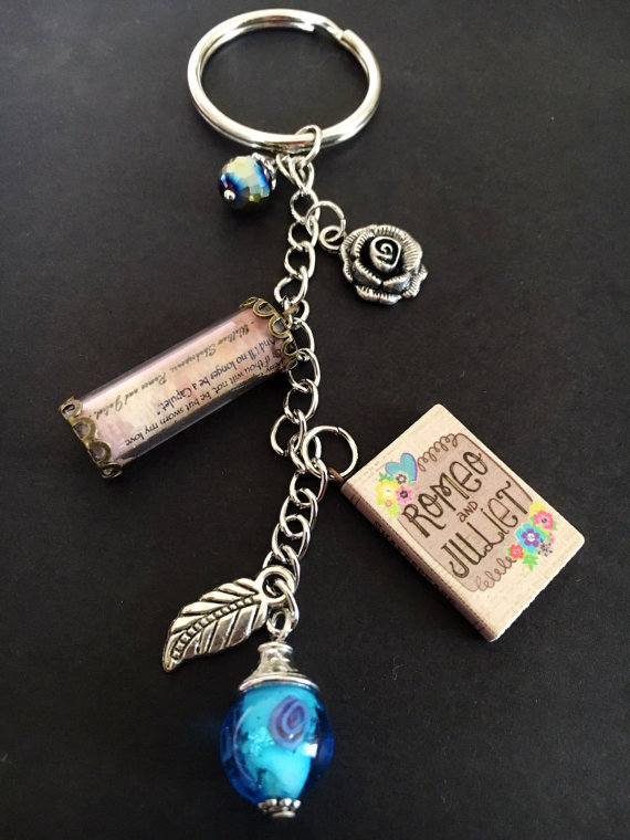 Romeo and Juliet Keychain 1